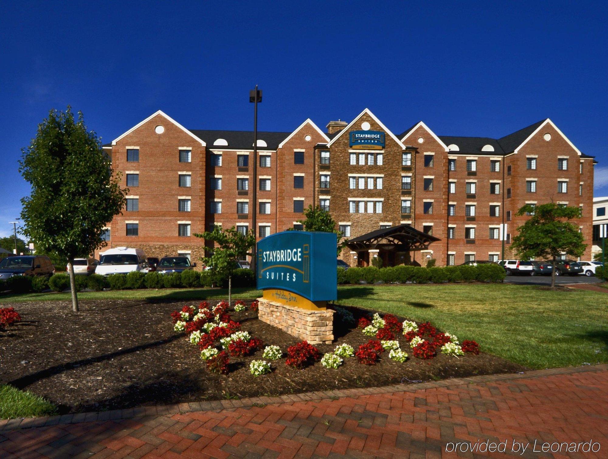 Staybridge Suites Tysons - Mclean, An Ihg Hotel Exterior photo