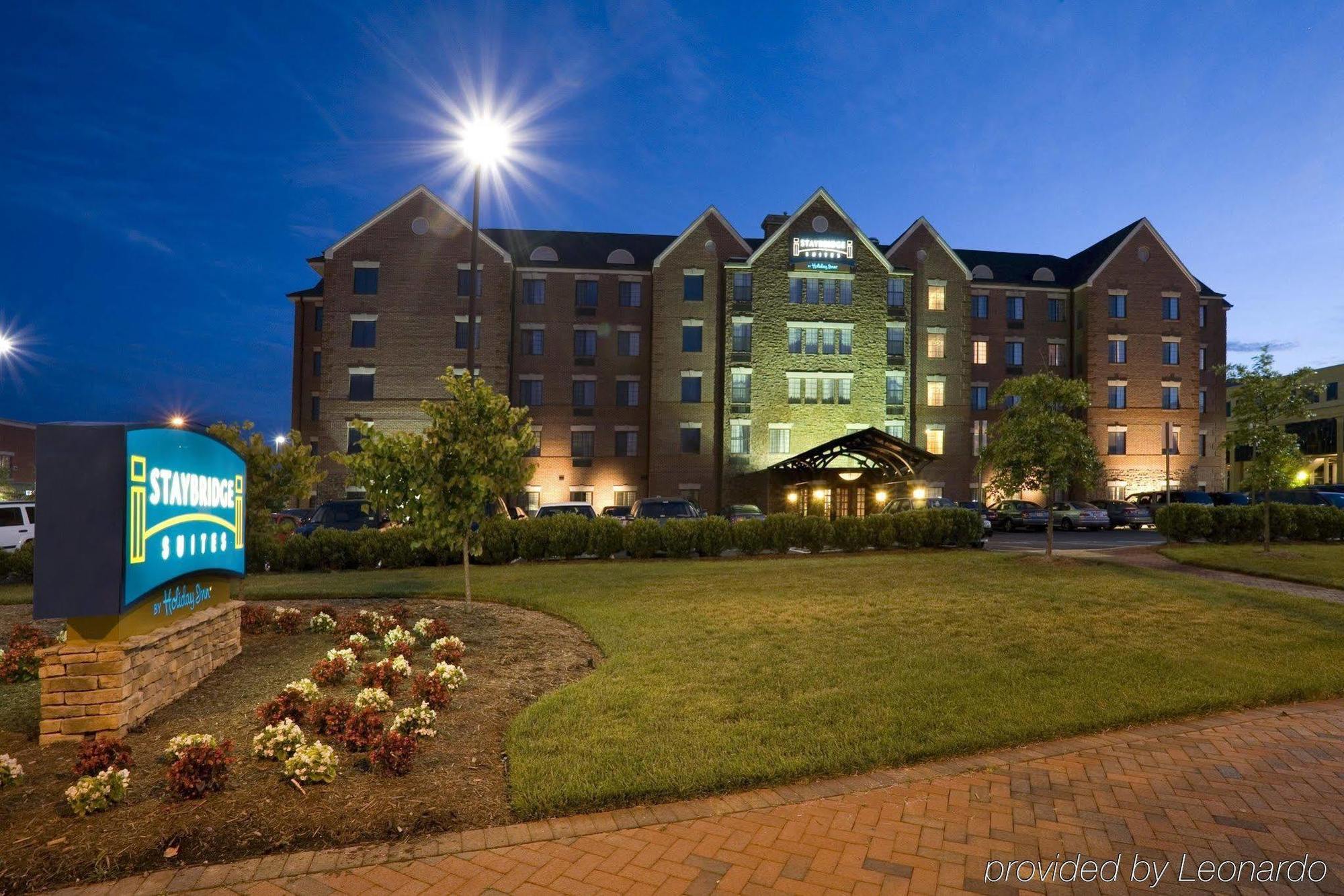 Staybridge Suites Tysons - Mclean, An Ihg Hotel Exterior photo