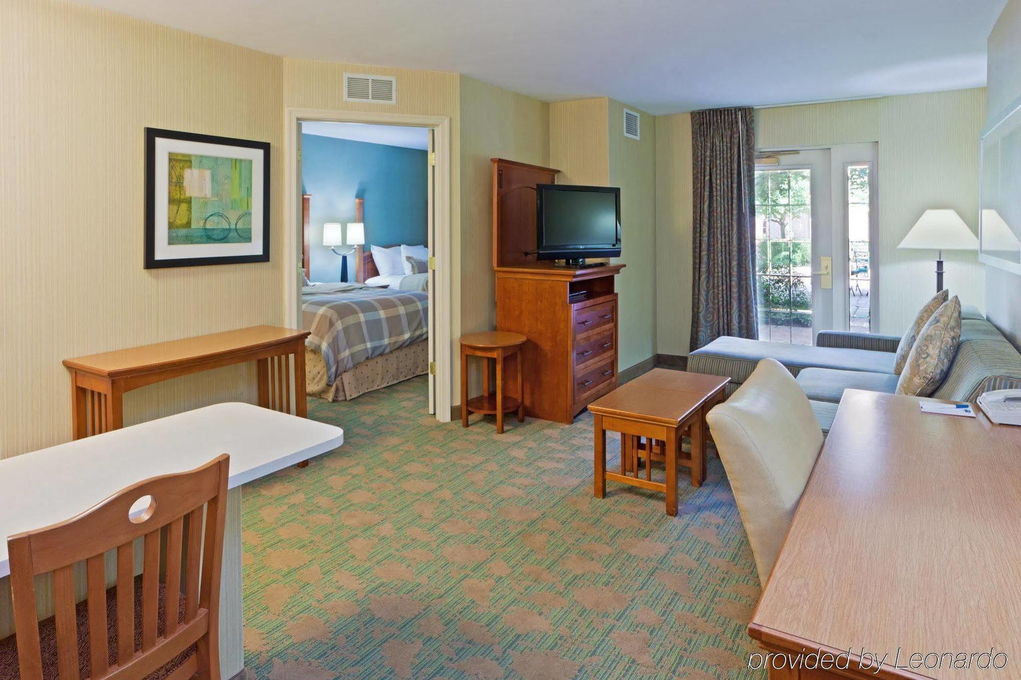 Staybridge Suites Tysons - Mclean By Ihg Room photo