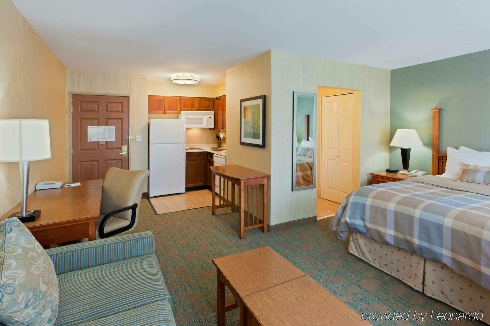 Staybridge Suites Tysons - Mclean, An Ihg Hotel Room photo